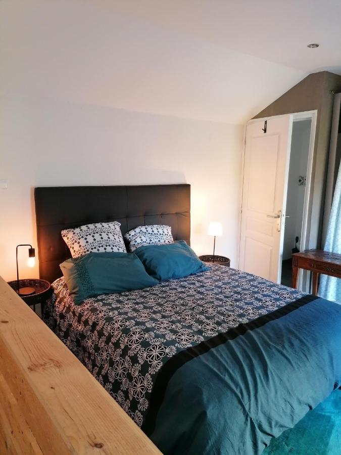 Le Garni Vendemiaire Apartment Vesoul Bagian luar foto